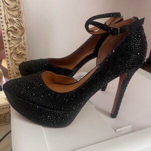 Elegant Black Stiletto Heels